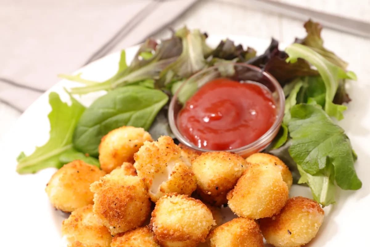 Bouchées de fromage en croûte façon poutine